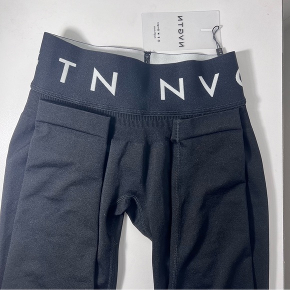 NWT NVGTN Black Sport Seamless Leggings - Picture 5 of 10
